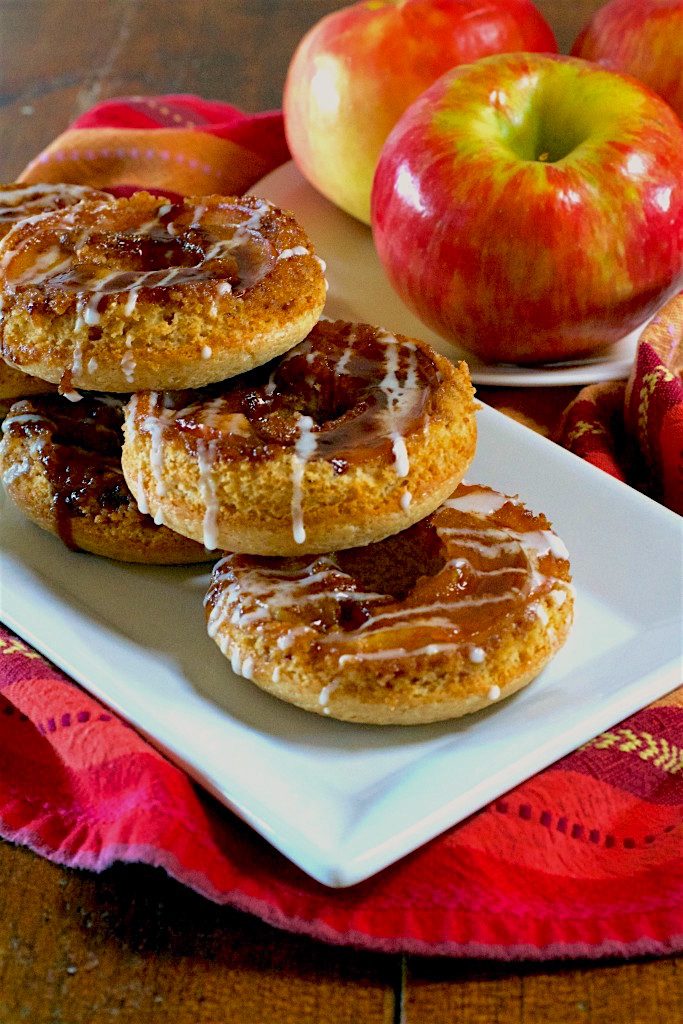 cinnamon apple donuts