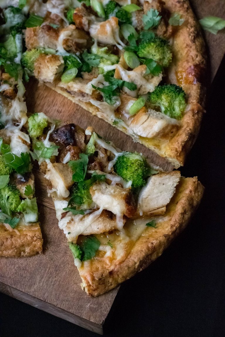 Sweet Chili Chicken Pizza with Cauliflower Crust What the Forks for